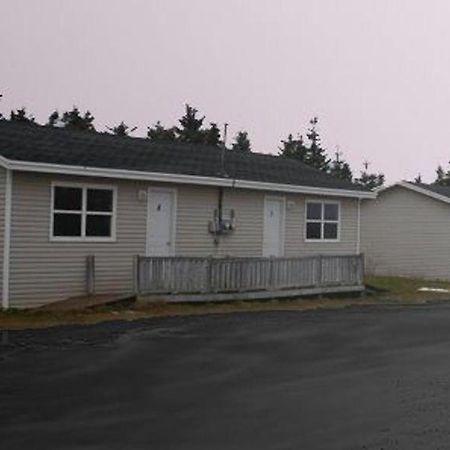 St. Barbe Dockside Motel מראה חיצוני תמונה