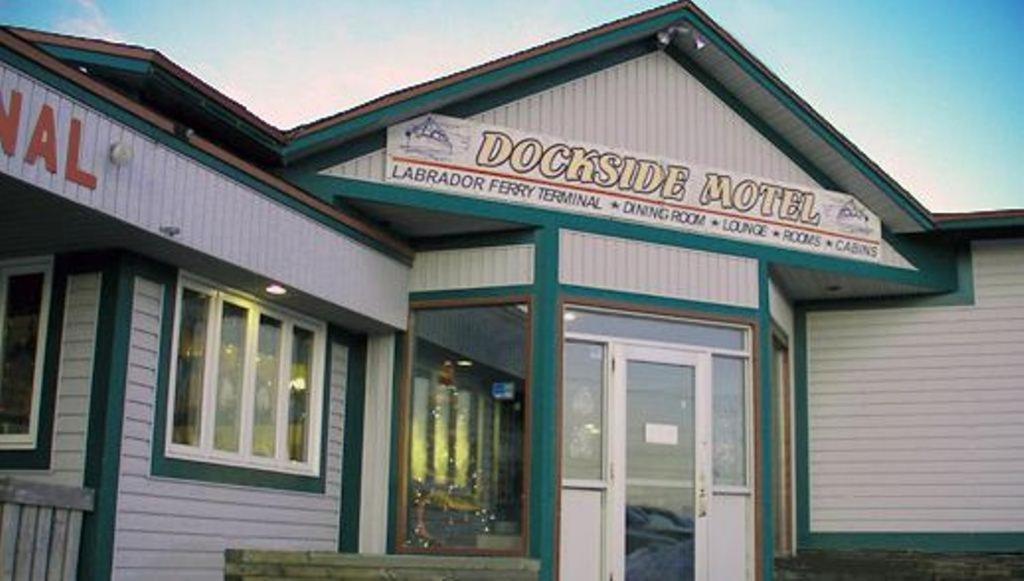 St. Barbe Dockside Motel מראה חיצוני תמונה
